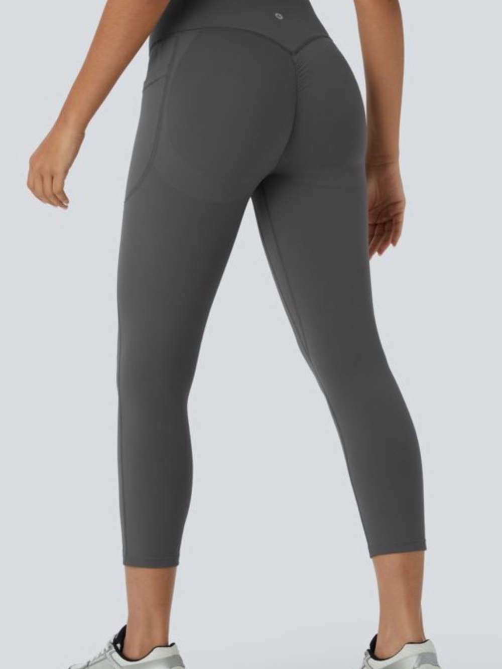 NEW HALARA Charcoal High-Rise Cropped Leggings with Side Pockets
